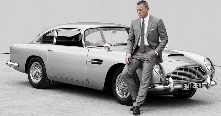 James Bond - Amazon