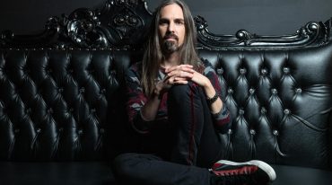 BEAR McCREARY